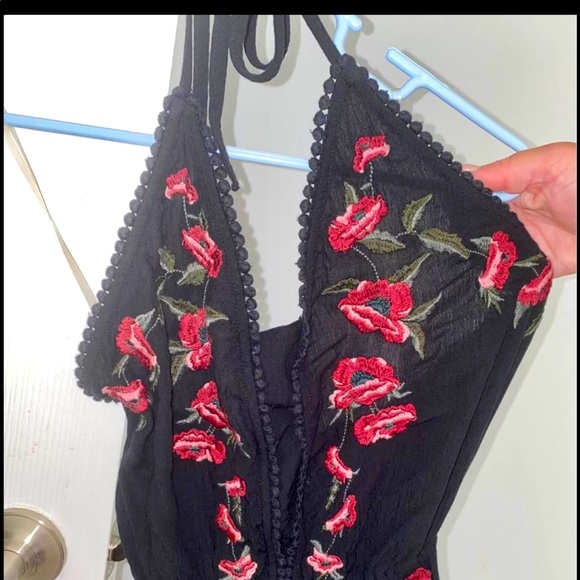 American Eagle Outfitters Pants - Black romper with floral detail - XS